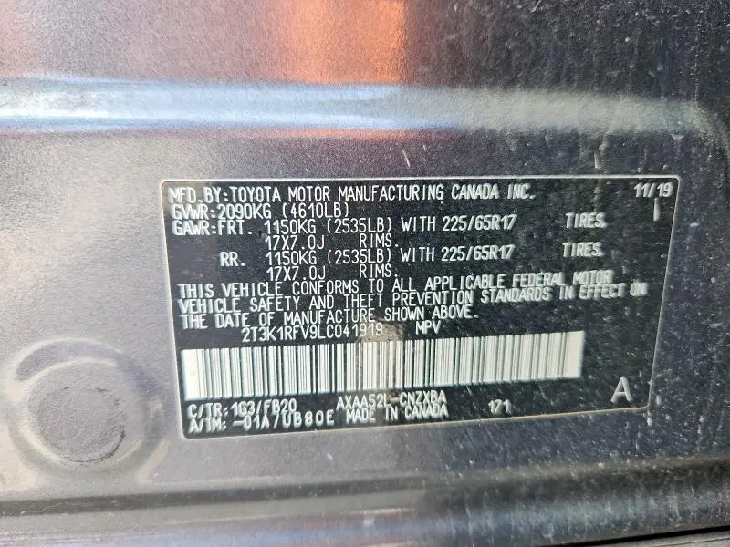 2020 TOYOTA RAV4 LE  