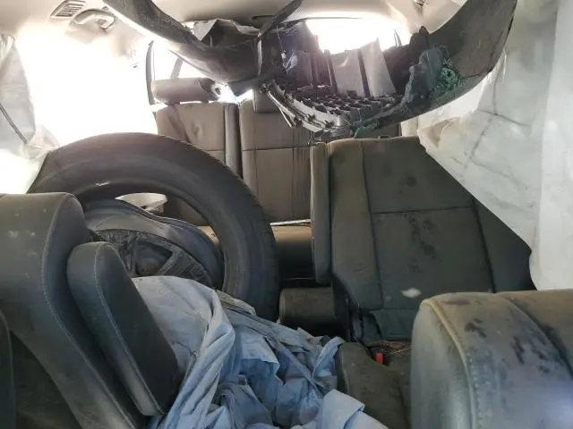 2019 TOYOTA SEQUOIA SR5  