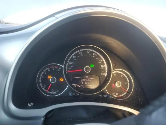 2013 VOLKSWAGEN BEETLE   
