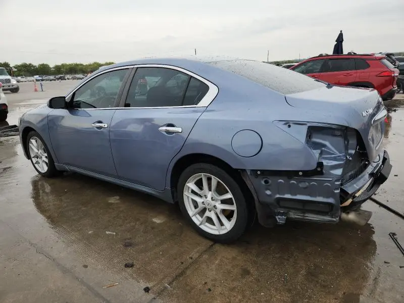 2011 NISSAN MAXIMA S  