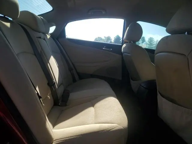 2011 HYUNDAI SONATA GLS  