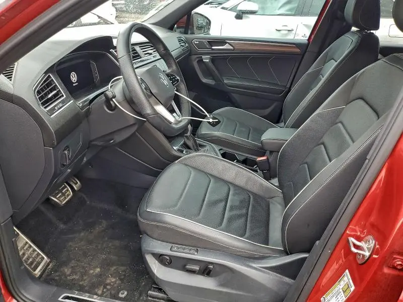 2024 VOLKSWAGEN TIGUAN SEL R-LINE BLACK  