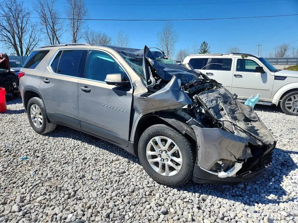 2019 CHEVROLET TRAVERSE LT  
