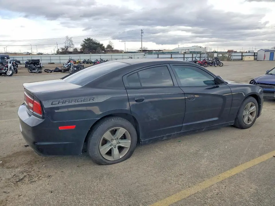 2014 DODGE CHARGER SE  