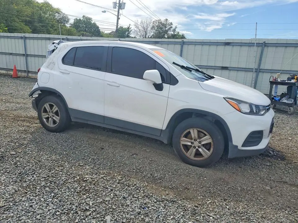 2017 CHEVROLET TRAX LS  
