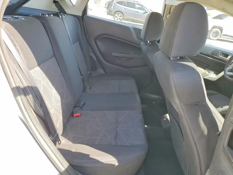 2013 FORD FIESTA SE  
