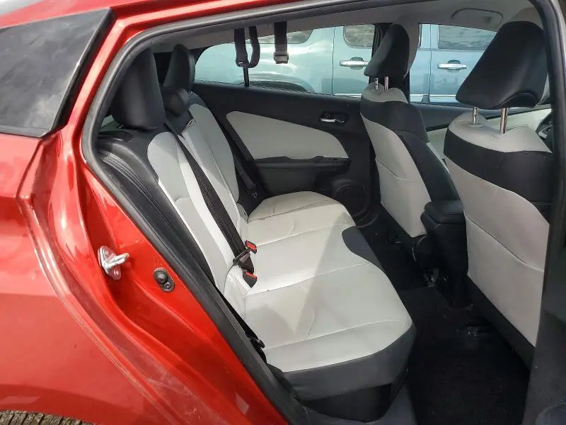 2016 TOYOTA PRIUS FOUR  