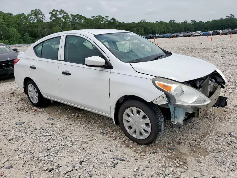 2016 NISSAN VERSA S  