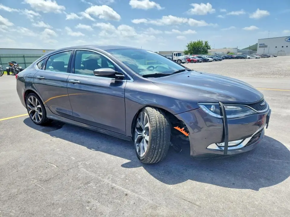2015 CHRYSLER 200 C  