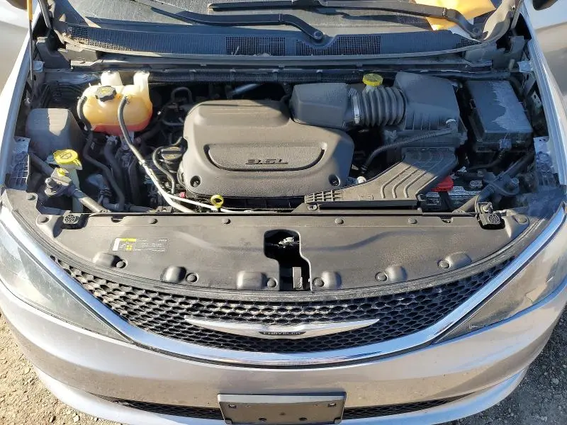 2021 CHRYSLER VOYAGER LXI  