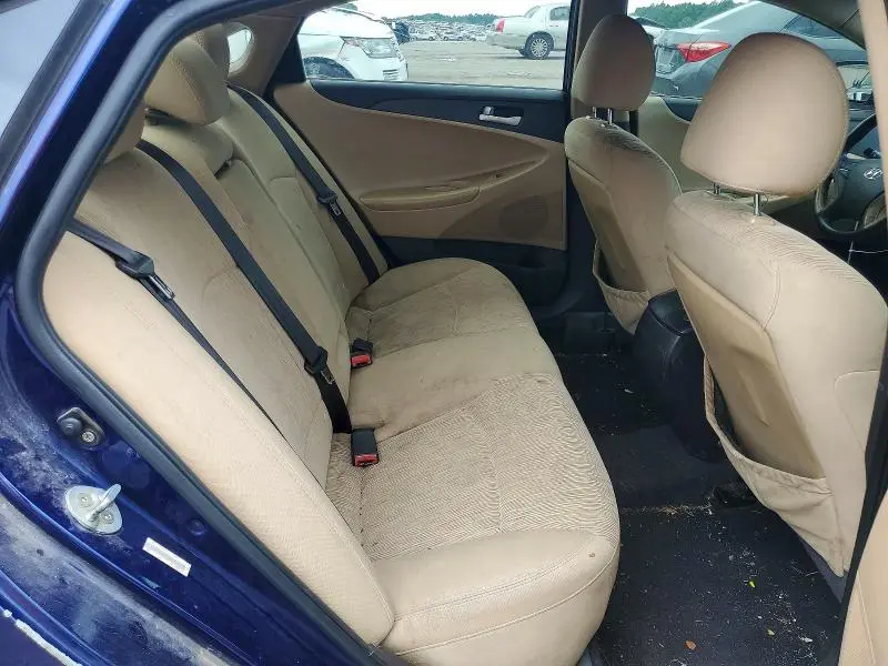 2011 HYUNDAI SONATA GLS  