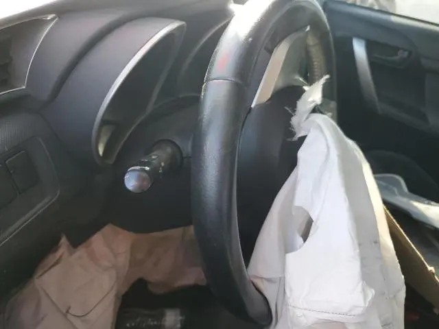 2011 TOYOTA SCION TC   