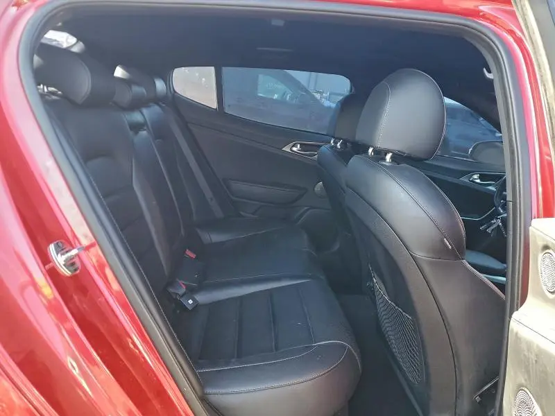 2018 KIA STINGER GT2  