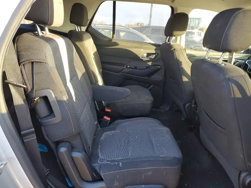 2019 CHEVROLET TRAVERSE LT  