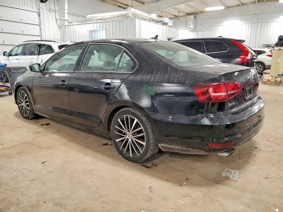 2016 VOLKSWAGEN JETTA SPORT  