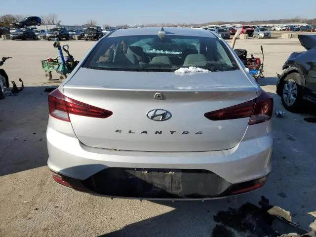 2020 HYUNDAI ELANTRA SEL  