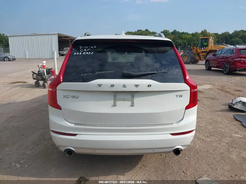 2018 VOLVO XC90 T5 MOMENTUM