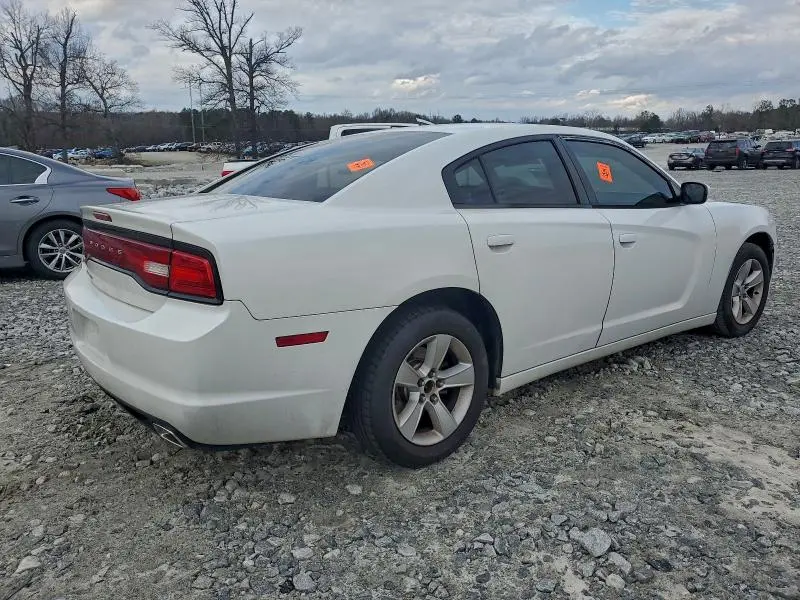 2014 DODGE CHARGER SE  