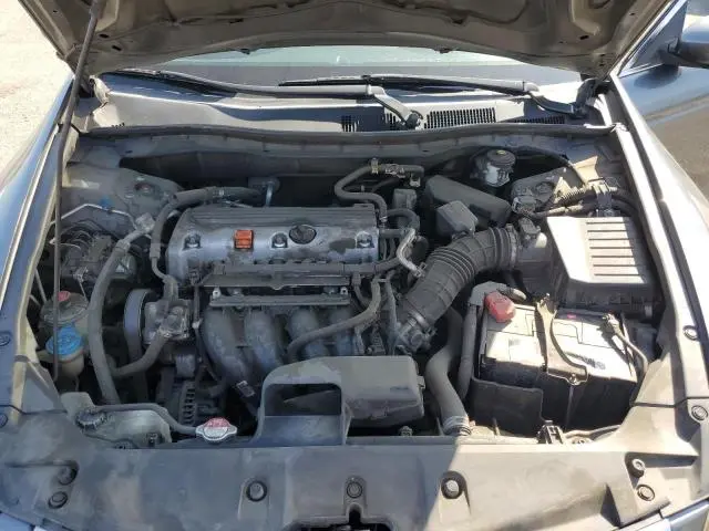 2011 HONDA ACCORD LXP  