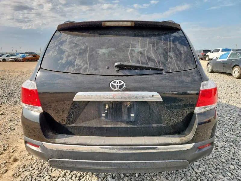 2013 TOYOTA HIGHLANDER LIMITED  