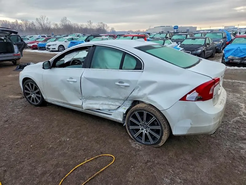 2014 VOLVO S60 T5  