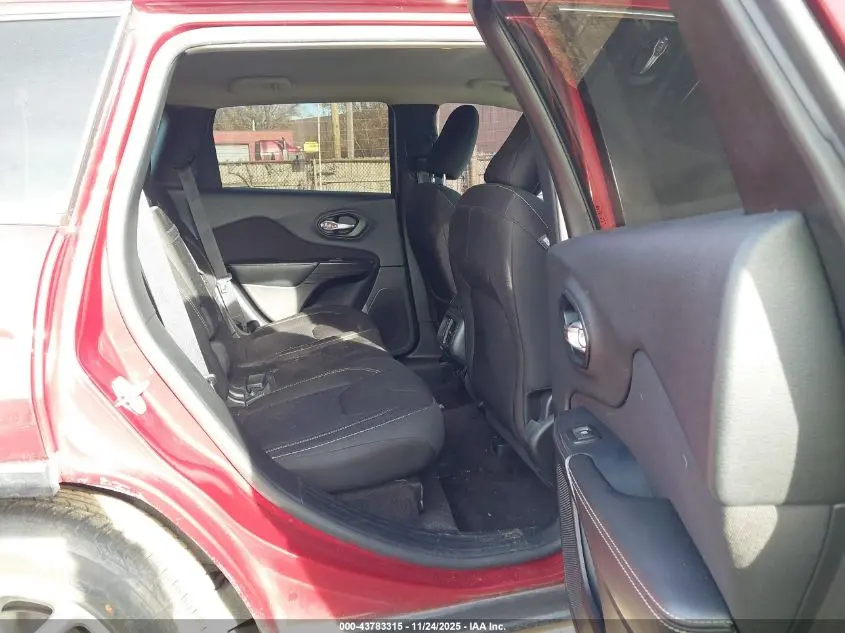 2016 JEEP CHEROKEE LATITUDE