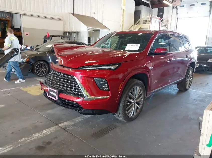 2025 BUICK ENCLAVE AVENIR FWD