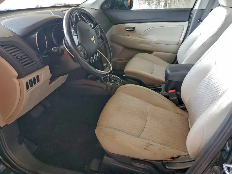 2017 MITSUBISHI OUTLANDER SPORT ES  