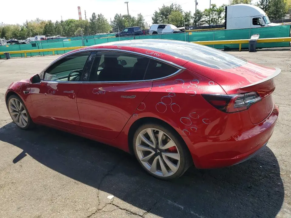 2018 TESLA MODEL 3   