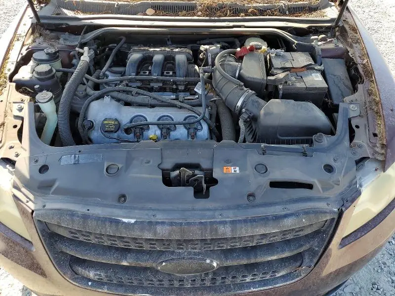 2011 FORD TAURUS LIMITED  
