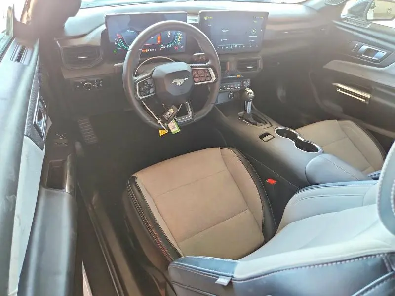 2025 FORD MUSTANG   
