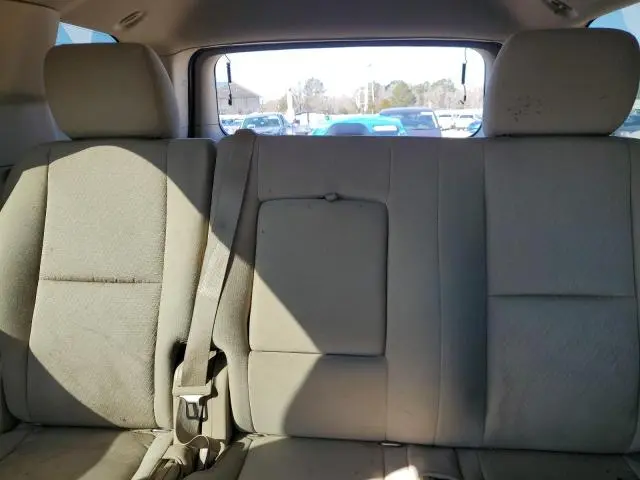 2011 GMC YUKON SLE
