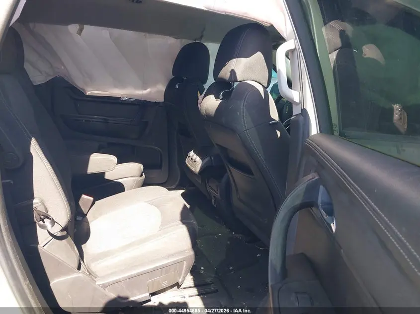 2017 CHEVROLET TRAVERSE 1LT