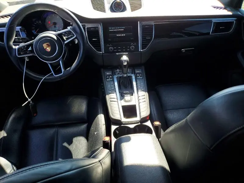 2018 PORSCHE MACAN S  