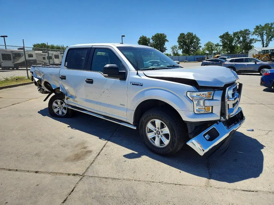 2015 FORD F150 SUPERCREW  