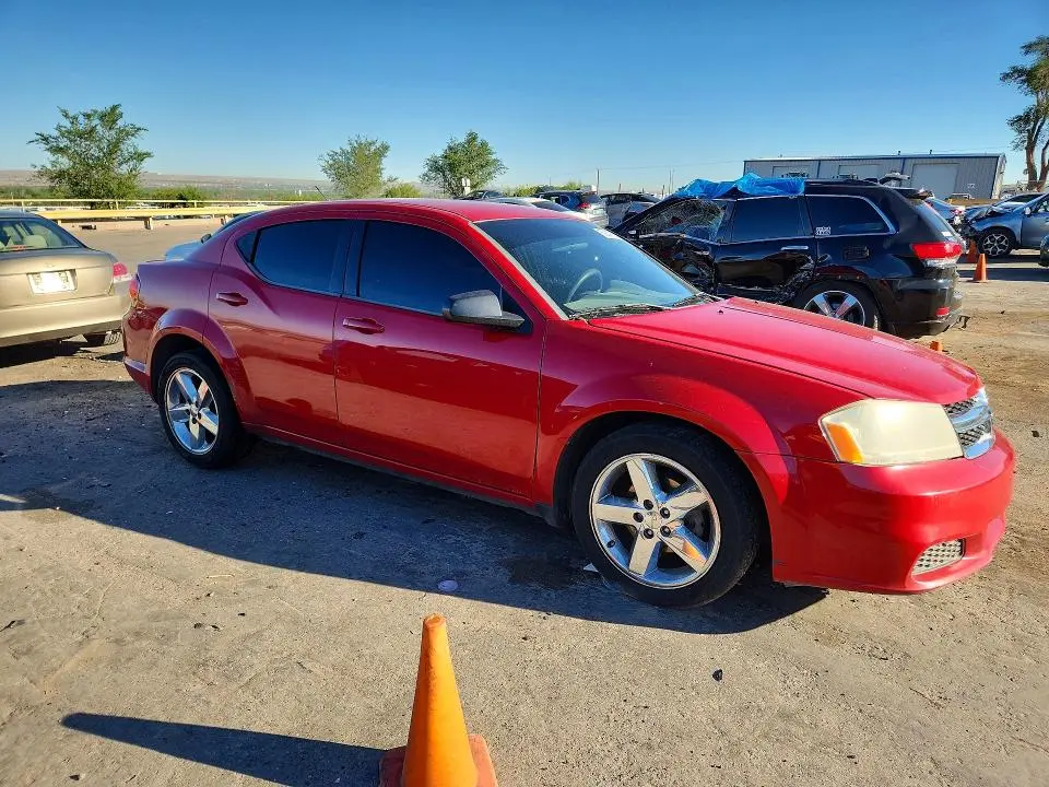 2013 DODGE AVENGER SE  