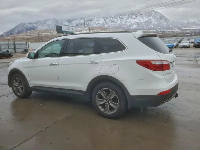 2016 HYUNDAI SANTA FE SE  