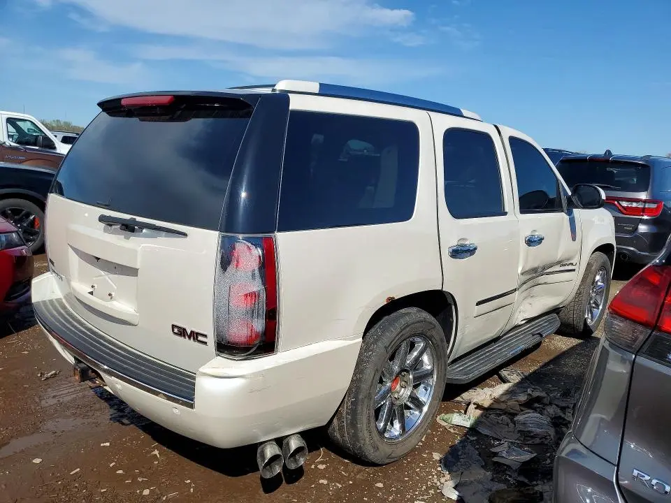 2010 GMC YUKON DENALI  