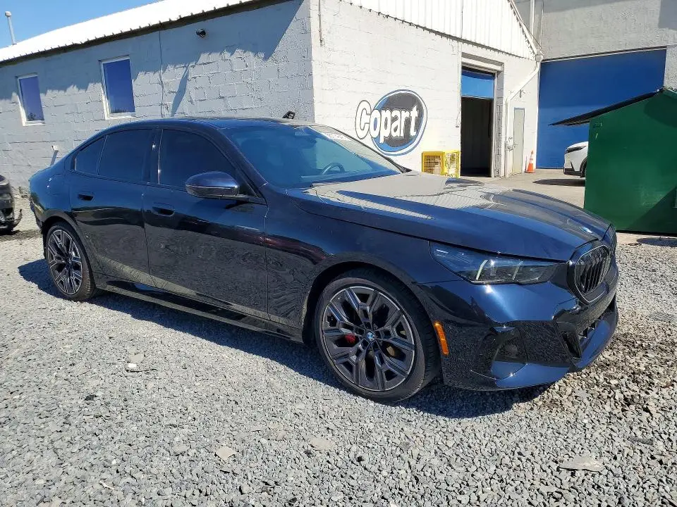 2024 BMW 530 XI  