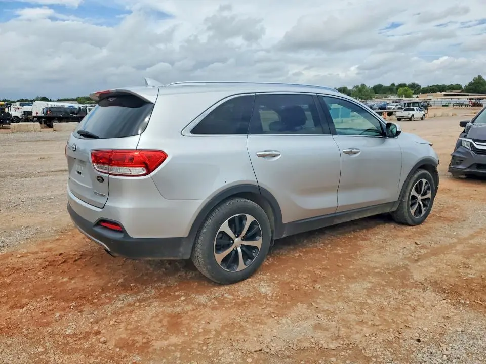 2017 KIA SORENTO EX  