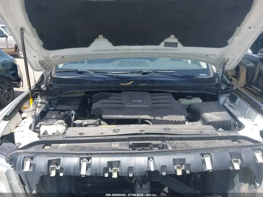 2018 NISSAN TITAN SV