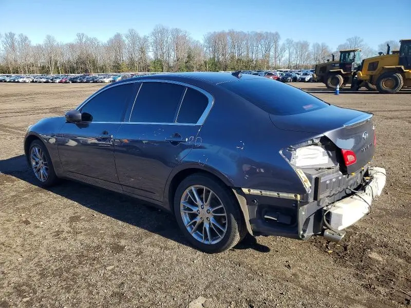 2011 INFINITI G37   