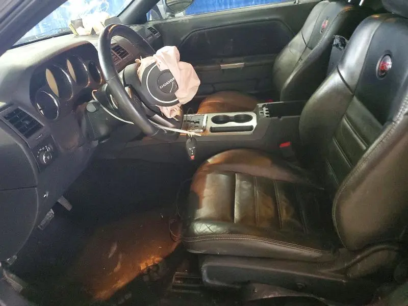 2014 DODGE CHALLENGER SXT  