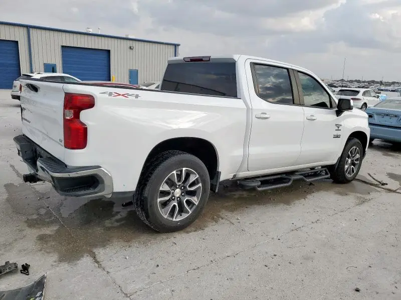 2022 CHEVROLET SILVERADO LTD K1500 LT  