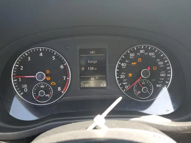 2015 VOLKSWAGEN PASSAT SE  