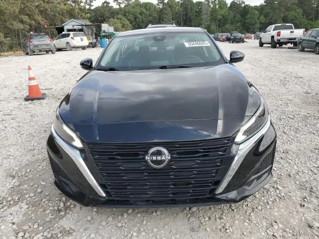 2023 NISSAN ALTIMA SV  