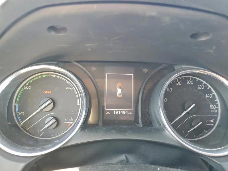 2019 TOYOTA CAMRY LE  