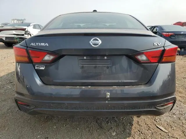 2022 NISSAN ALTIMA SV  