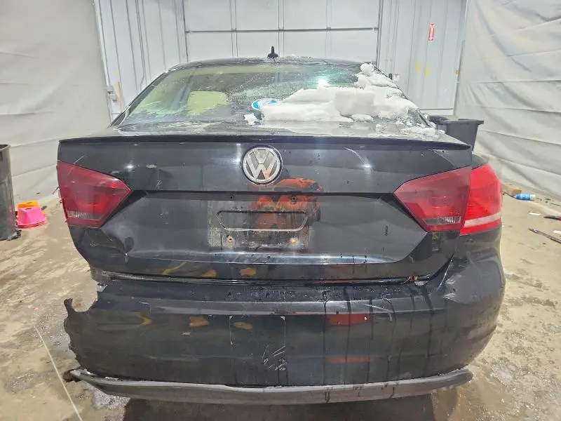 2012 VOLKSWAGEN PASSAT SE  