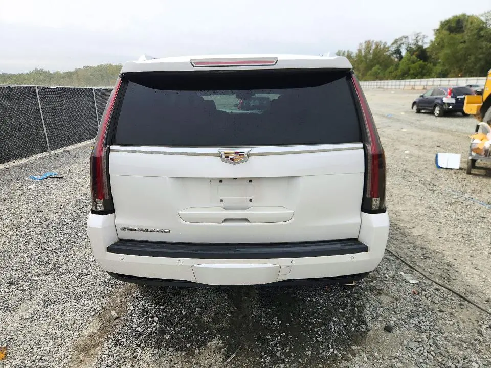 2016 CADILLAC ESCALADE PREMIUM  
